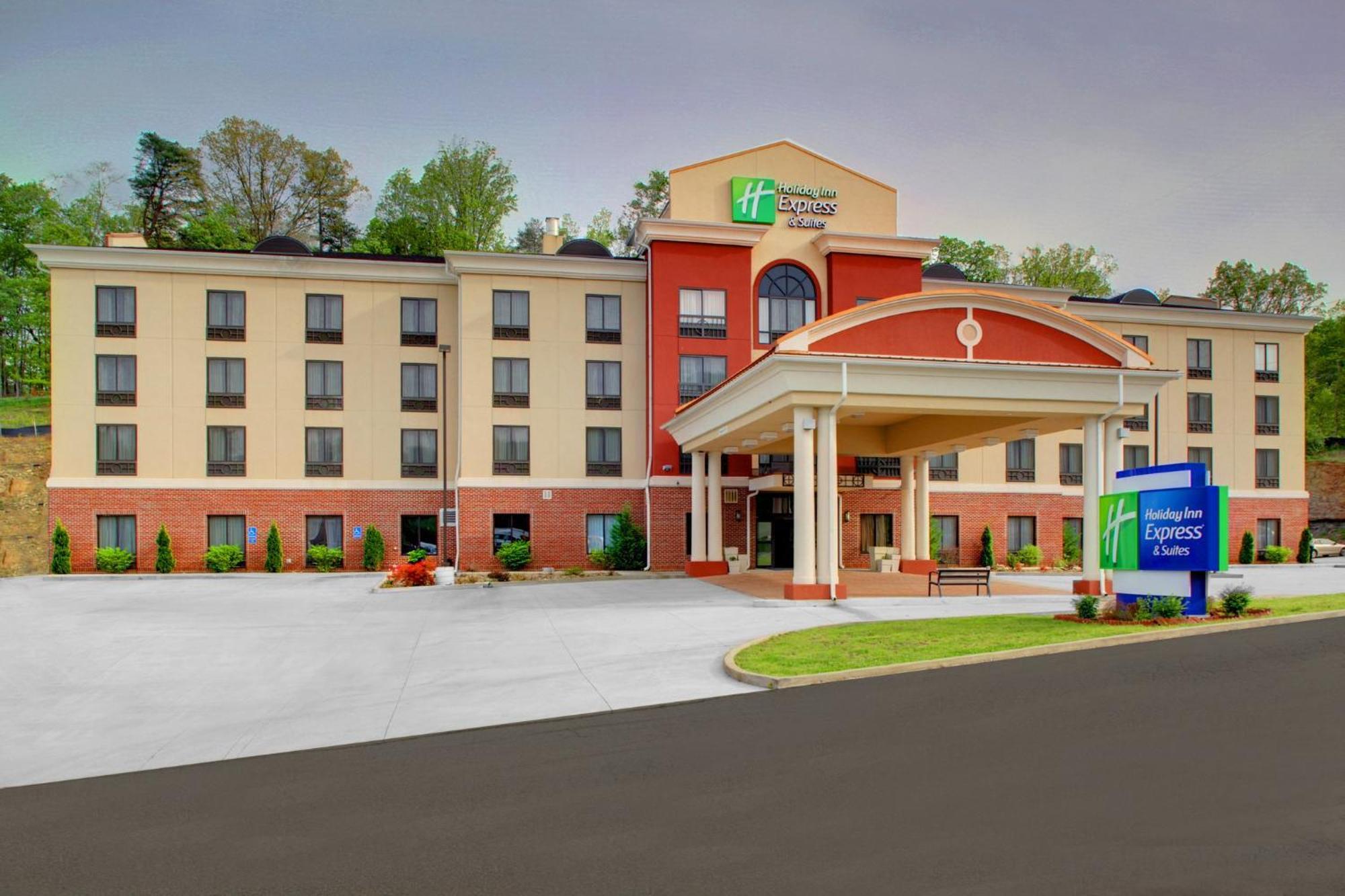 Holiday Inn Express & Suites Cross Lanes By Ihg Exterior foto
